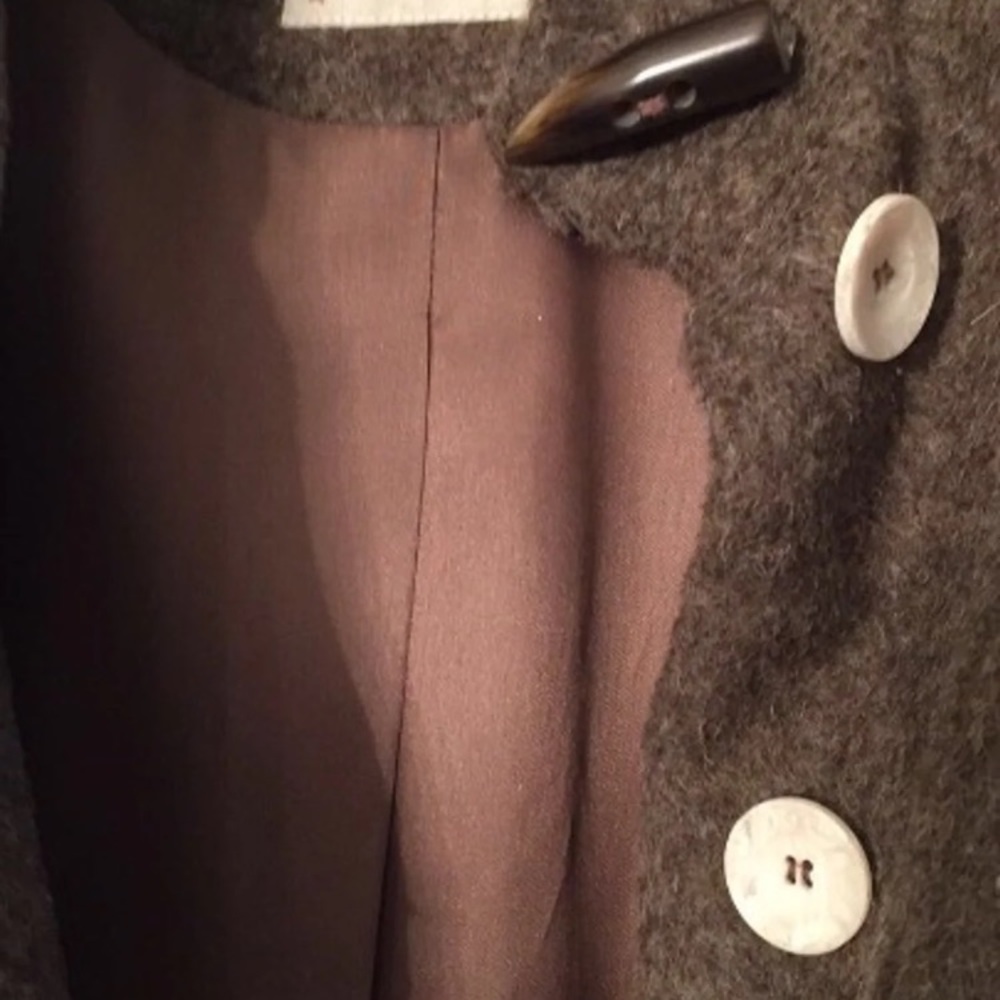 Coat - Picture 3 of 6